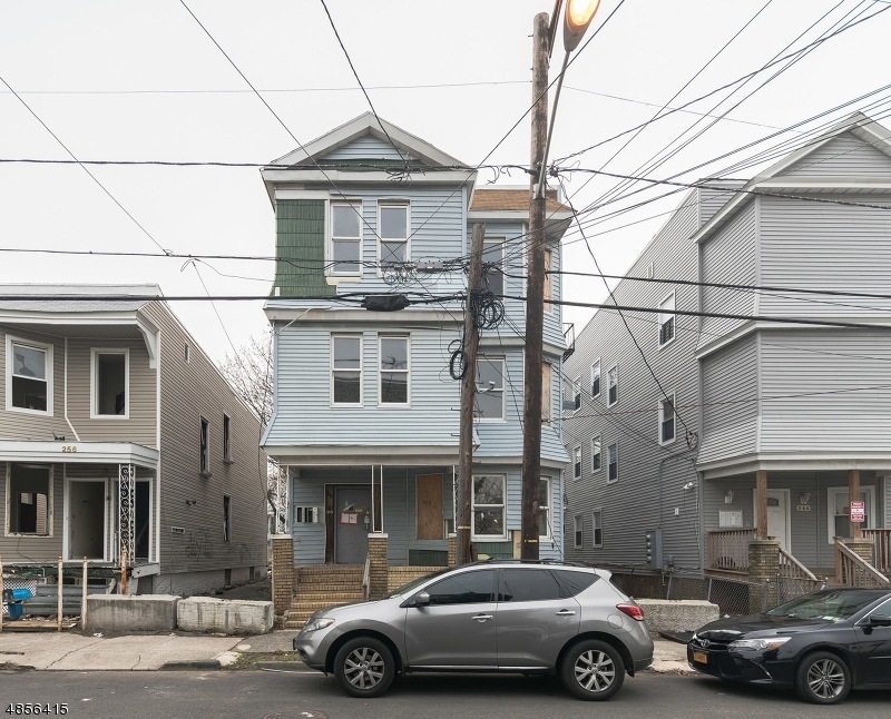 260 21st St, Irvington, NJ 07111 - photo 1