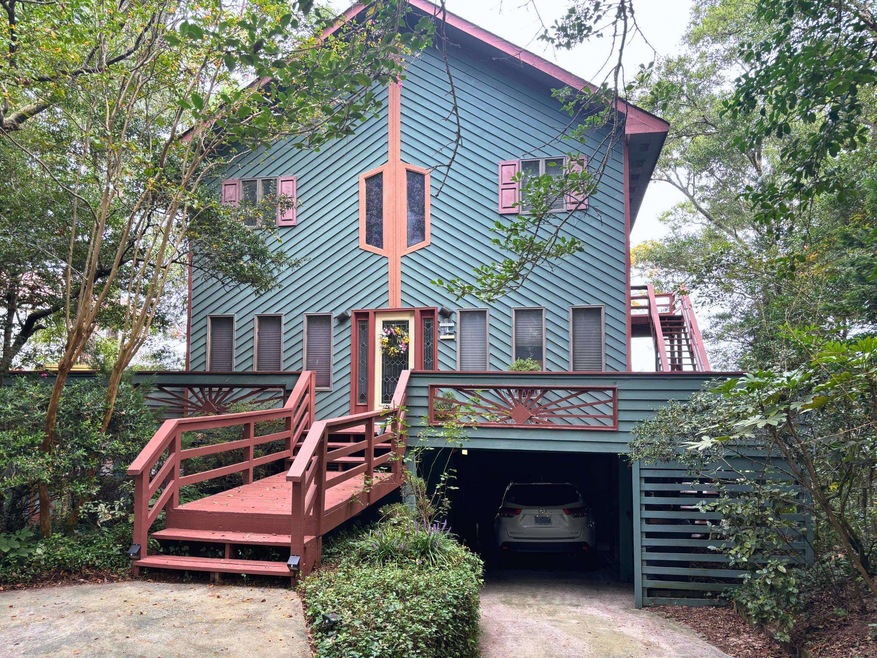 Soundfront Treehouse