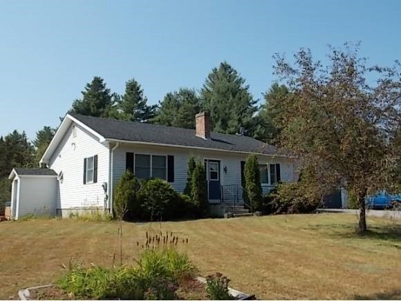 39 Oakwood Ln, Lyndonville, VT 05851 - photo 1
