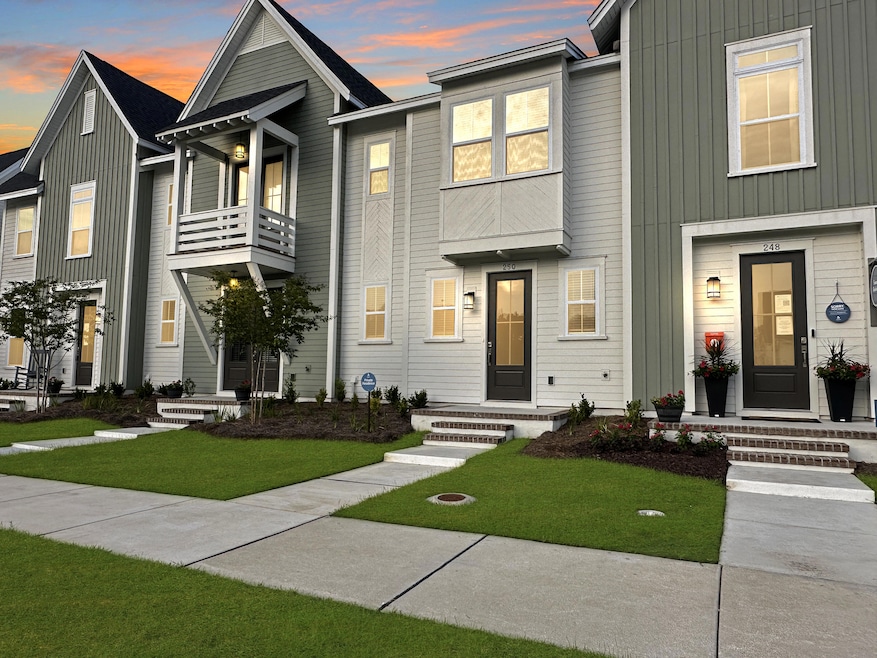 For Rent $2,500/month