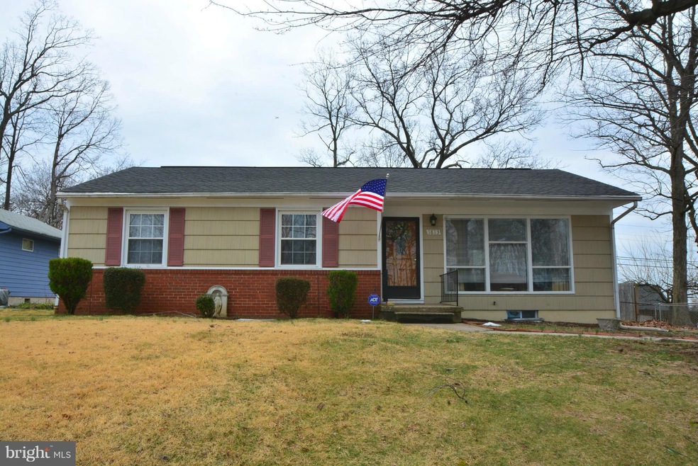 1813 Dunwoody Rd, Parkville, MD 21234 - photo 1