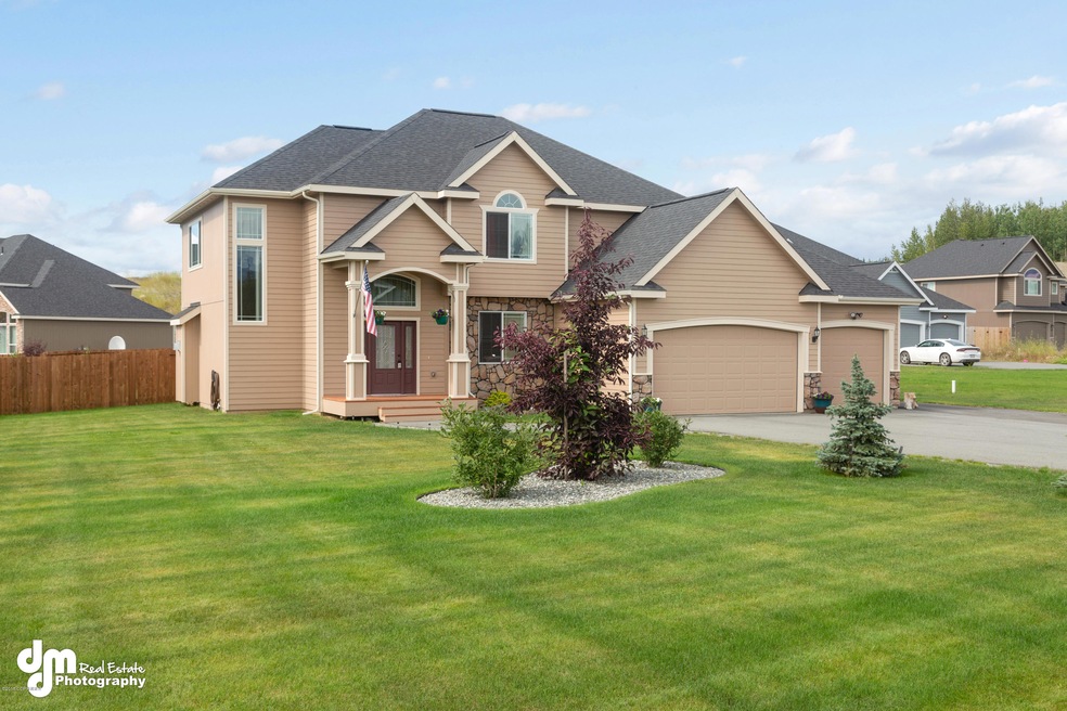 Exterior_DMD_6252-FULL