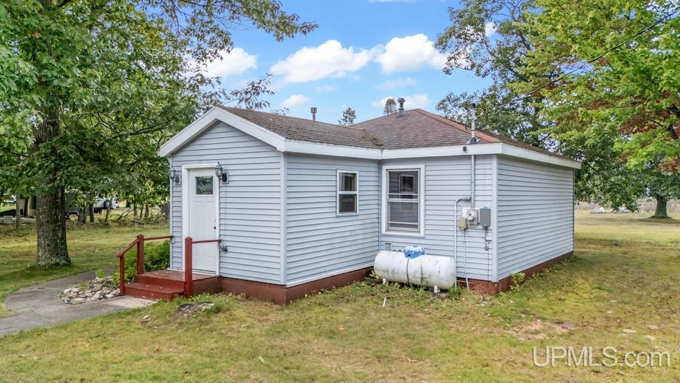 8391 U 6 Ln, Rapid River, MI 49878 - photo 1