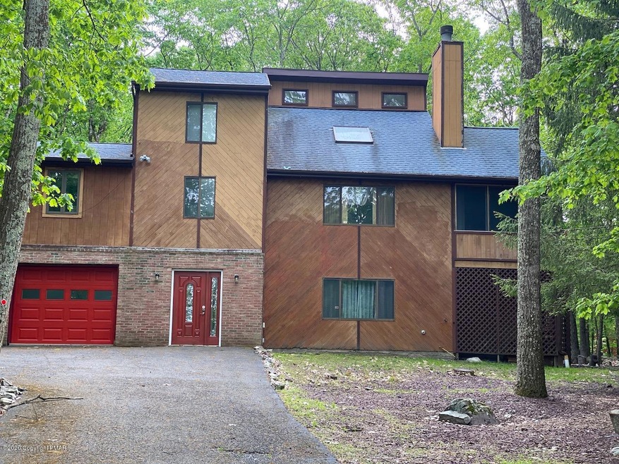 3221 Woodchip Ln, East Stroudsburg, PA 18301 - photo 1