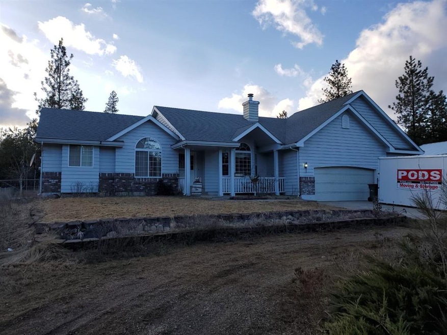 25815 N Perry Rd, Chattaroy, WA 99003 - photo 1