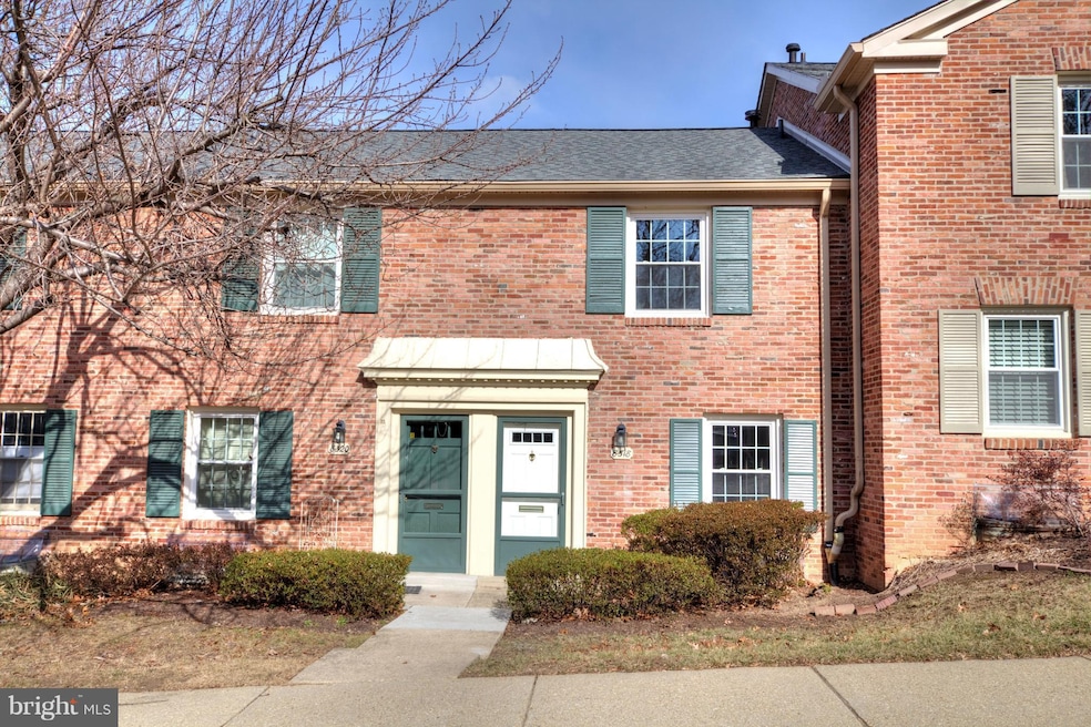 8318 Darlington St unit 461, Springfield, VA 22152 - photo 1