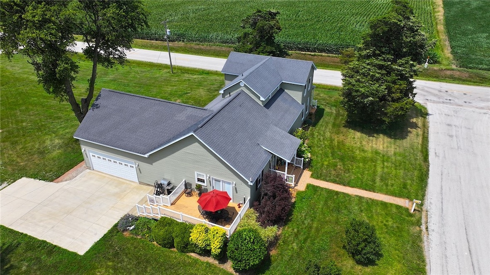 14479 N Oakland Ave, Maroa, IL 61756 - photo 1