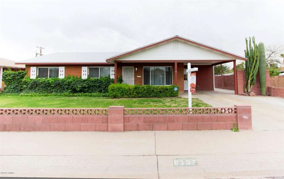 Exterior Front_1