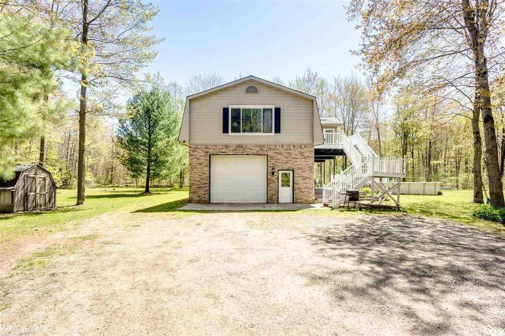 5359 Dove Rd, Kimball, MI 48074 - photo 1