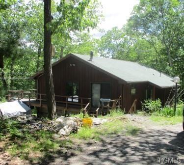 30 Barnes Ln, Cuddebackville, NY 12729 - photo 1