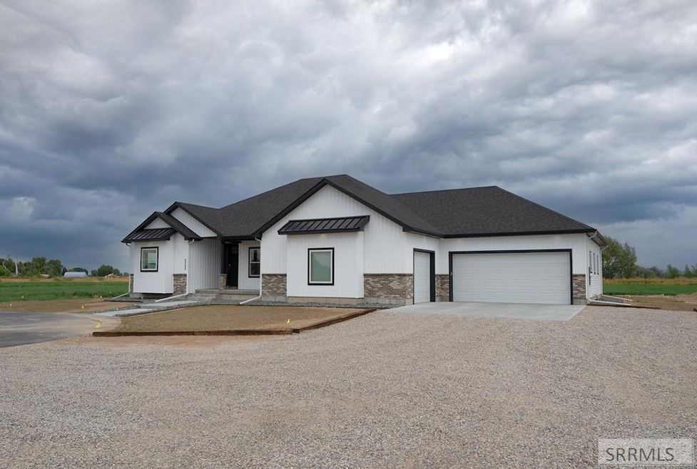 For Sale $1,390,000 • Co-Listing Agent