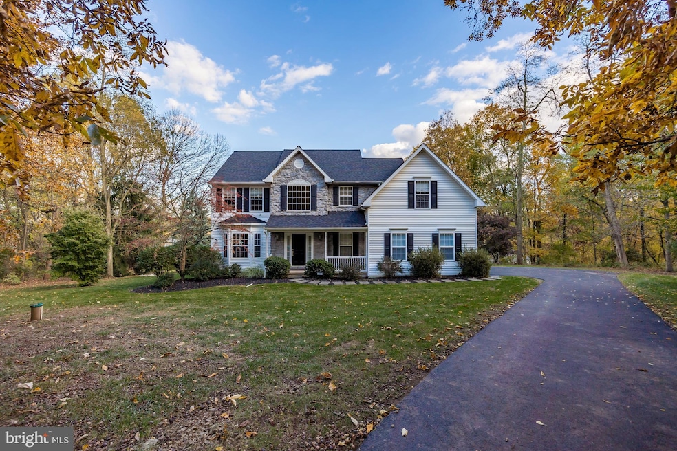 100 Mapleflower Rd, Glenmoore, PA 19343 - photo 1