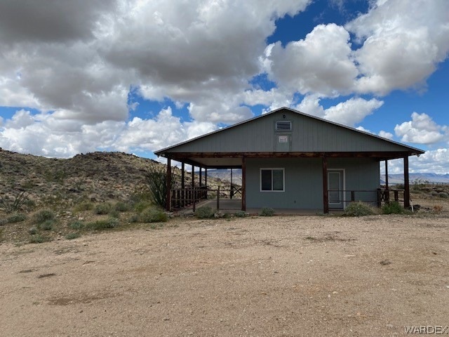 2044 W Mince Dr, Yucca, AZ 86438 - photo 1