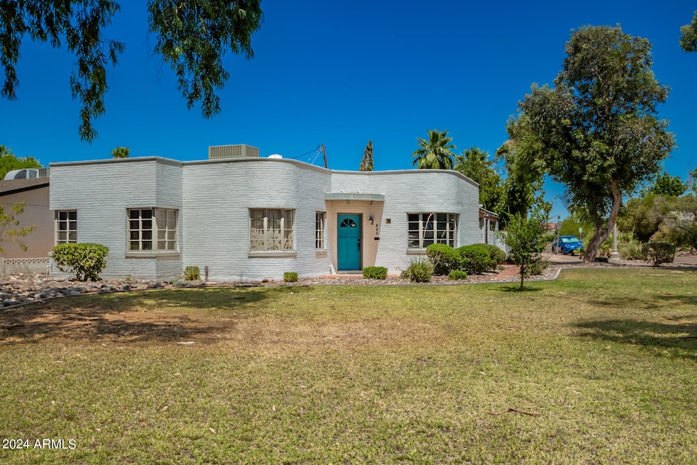 802 E Edgemont Ave, Phoenix, AZ 85006 - photo 1