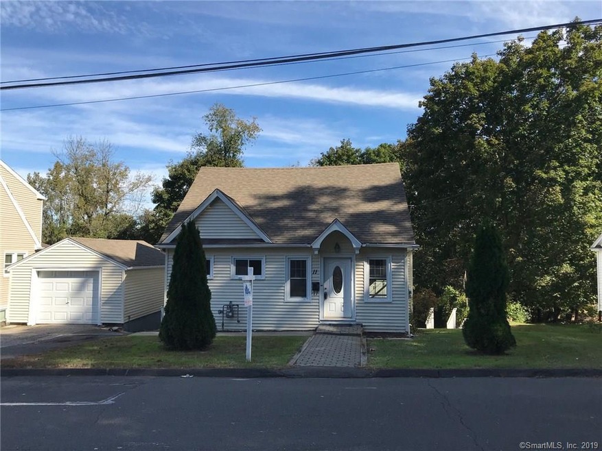 11 1st St, Danbury, CT 06810 - photo 1