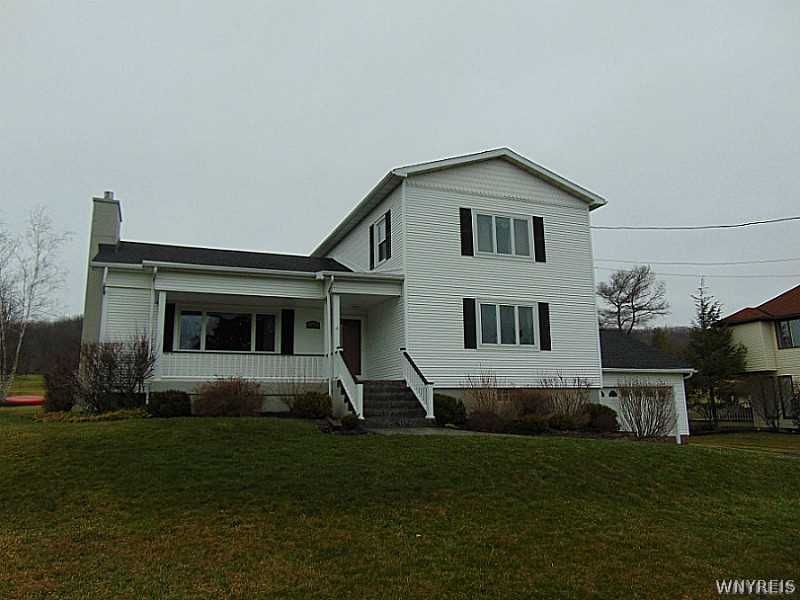 Exterior Front.