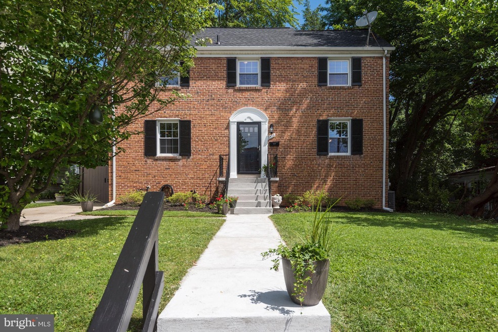 4513 Sleaford Rd, Bethesda, MD 20814 - photo 1