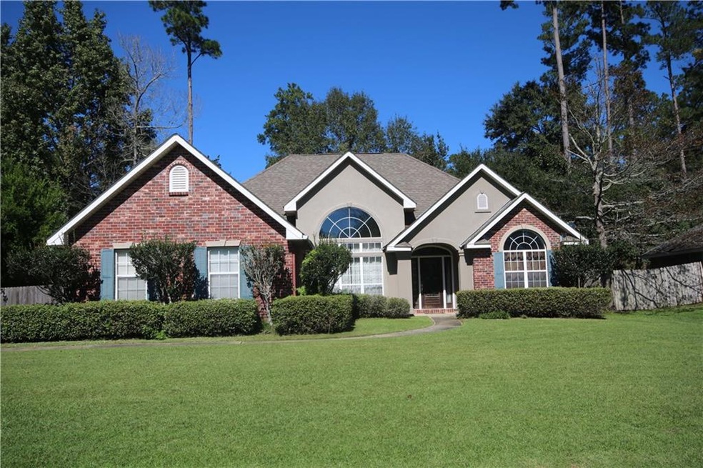 722 Stonewood Dr, Covington, LA 70433 - photo 1