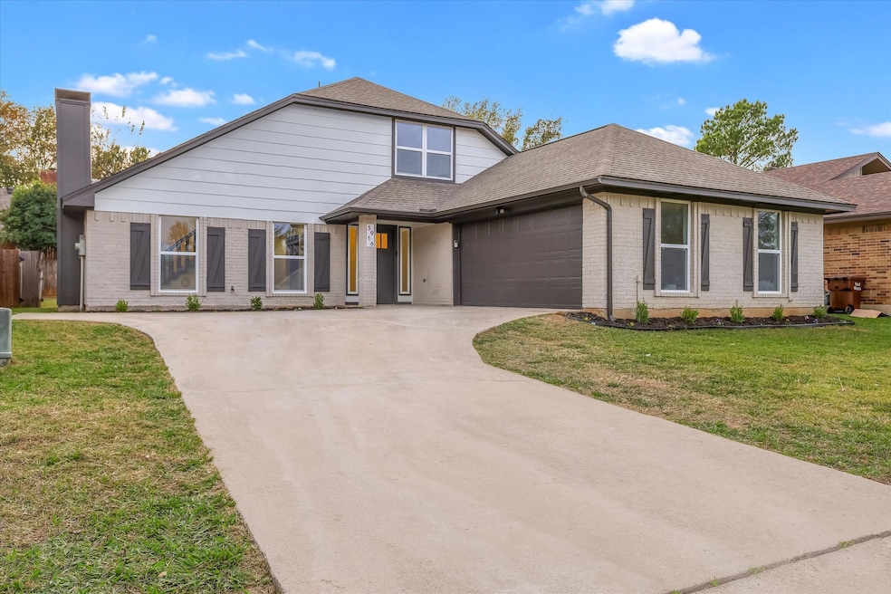 3916 Waterford Way, Denton, TX 76210 - photo 1