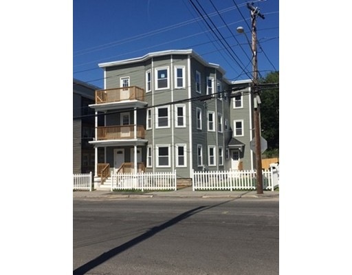 524 S Union St unit 526, Lawrence, MA 01843 - photo 1