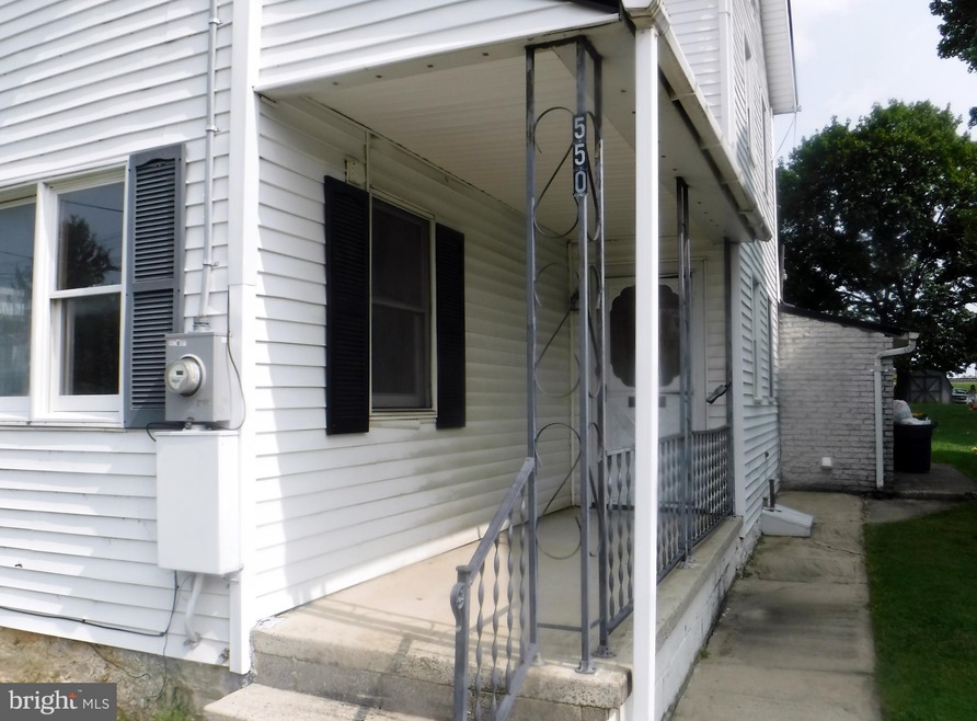 550 S 2nd St, Chambersburg, PA 17201 - photo 1
