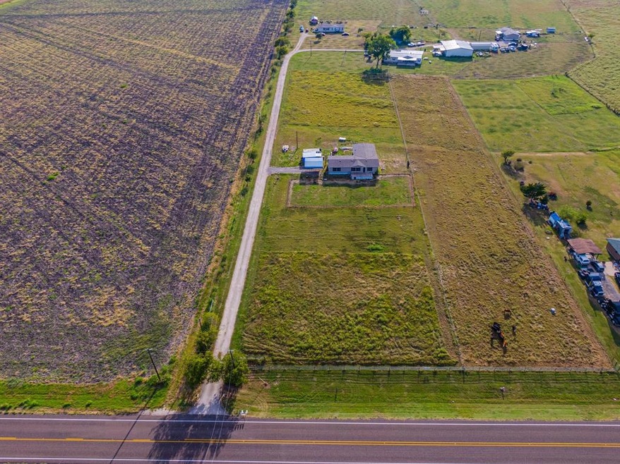 2442 Fm 55, Waxahachie, TX 75165 - photo 1