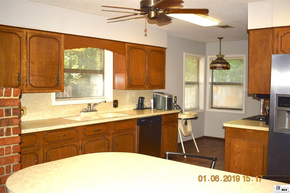 508 Cleveland St, Bastrop, LA 71220 - photo 1