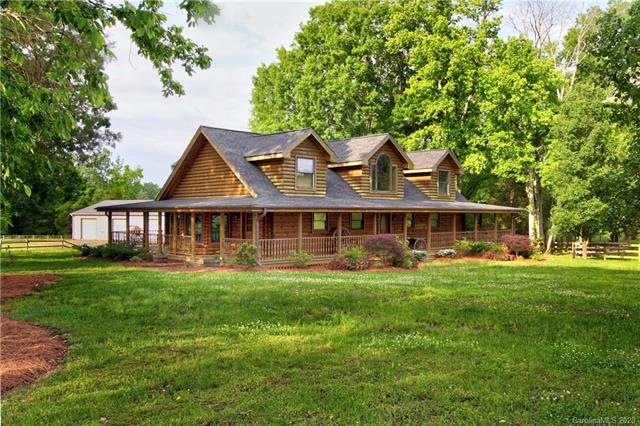 3216 Salisbury Hwy unit 1, Statesville, NC 28677 - photo 1