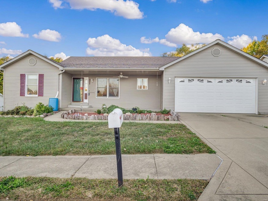 215 W Hunters Ridge, Valmeyer, IL 62295 MLS MAR23050209