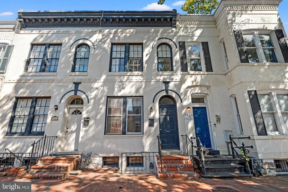 3511 O St NW, Washington, DC 20007 - photo 1