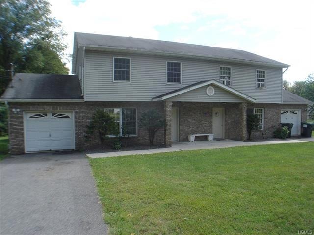 1911 Lakes Rd, Monroe, NY 10950 - photo 1