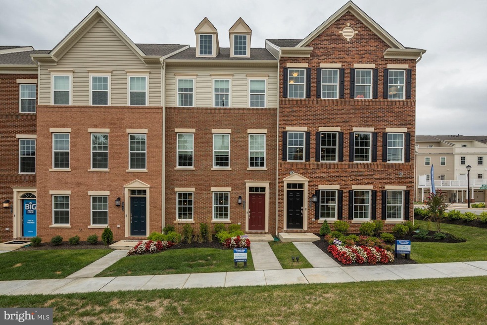 5043 E Joppa Rd, Perry Hall, MD 21128 - photo 1