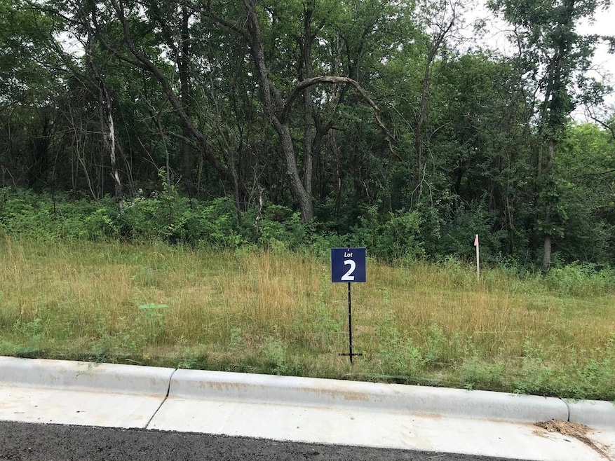 Lot 2