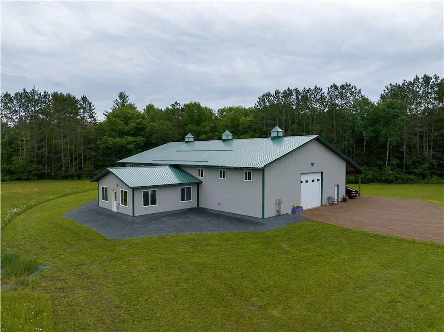 For Sale $549,900 • Co-Listing Agent