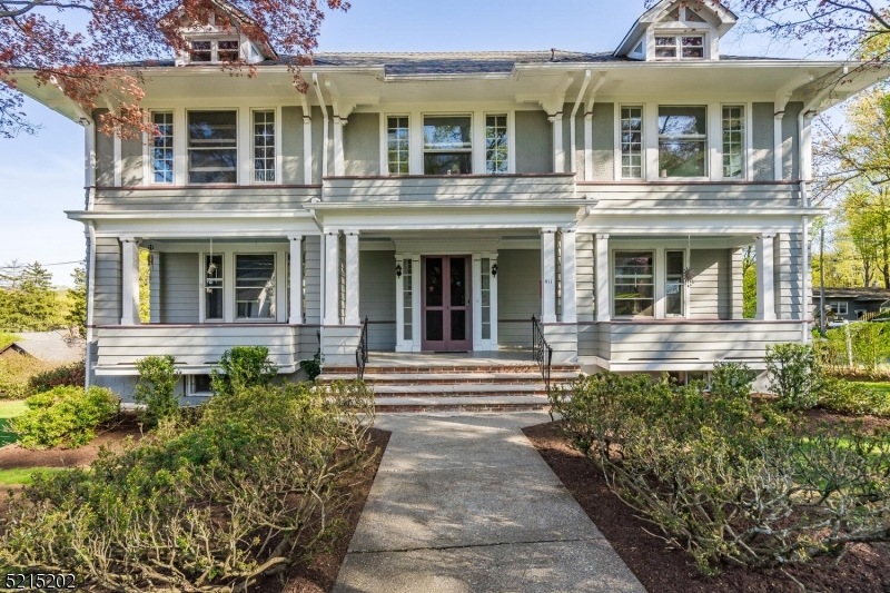 411 W Plane St, Hackettstown, NJ 07840 - photo 1