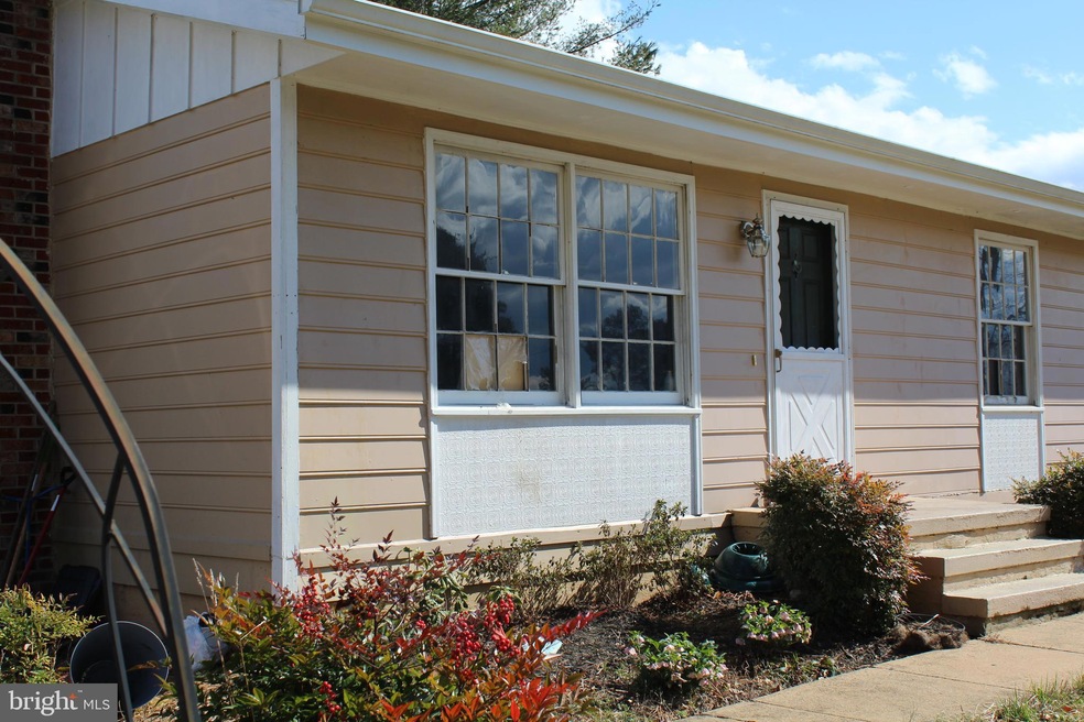 8215 Heather Ln, Rixeyville, VA 22737 - photo 1