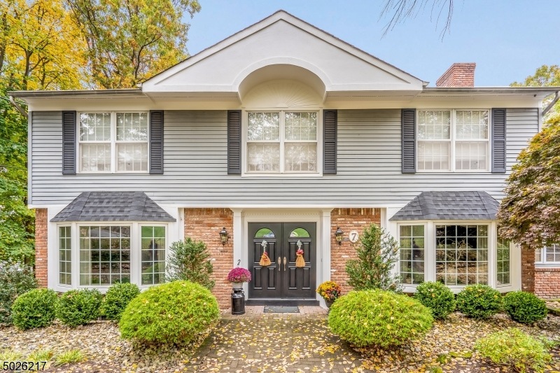 7 Westmount Dr, Livingston, NJ 07039 - photo 1