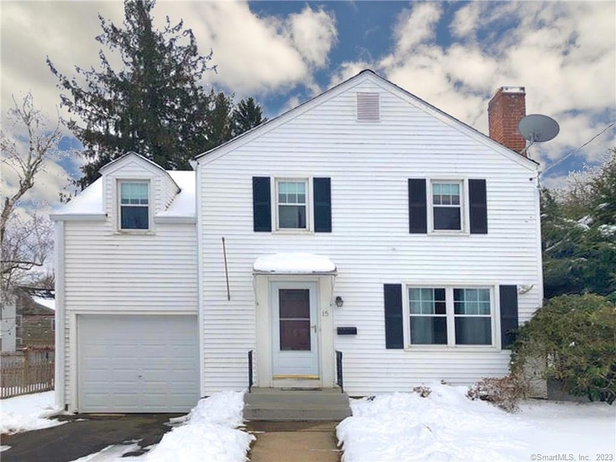 15 Taylor Rd, West Hartford, CT 06110 - photo 1