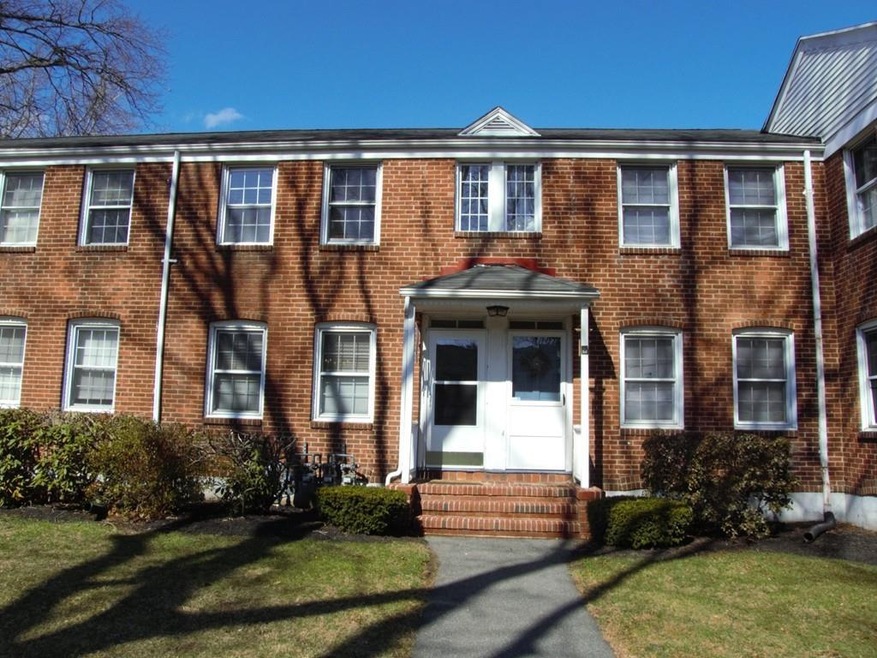 498 Cold Spring Ave, West Springfield, MA 01089 - photo 1