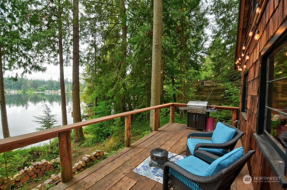 32113 Whitman Lake Dr, Graham, WA 98338 MLS NWM2148748