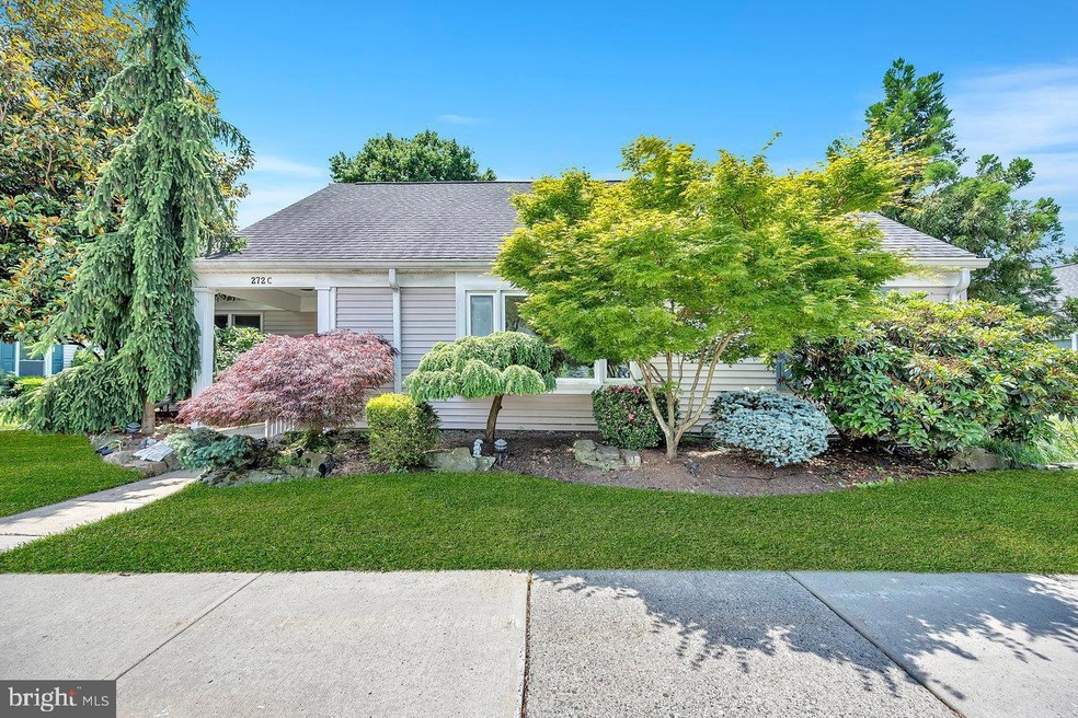 272C Middlebury Ln, Monroe Township, NJ 08831 - photo 1