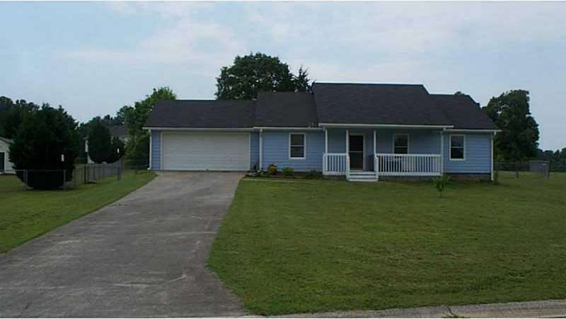 Exterior Front. Very Well Maintained, Move In Read