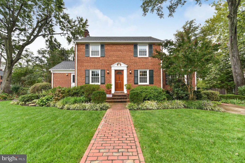 2802 King St, Alexandria, VA 22302 - photo 1