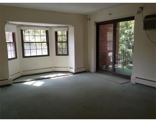 Totten Pond Village unit 27A, Waltham, MA 02451 - photo 1