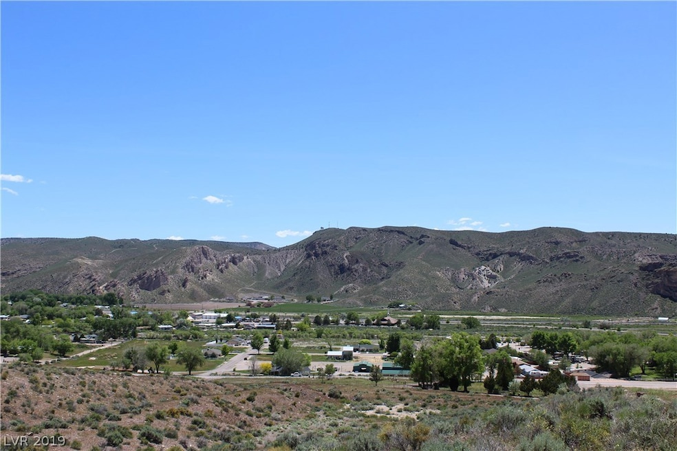 Viewing East over the city of Caliente.