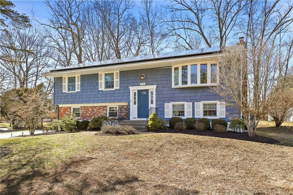 2933 Manor St, Yorktown Heights, NY 10598 - photo 1