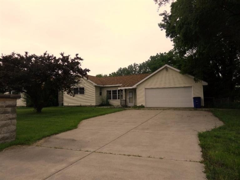 3923 W Us Highway 20, La Porte, IN 46350 - photo 1