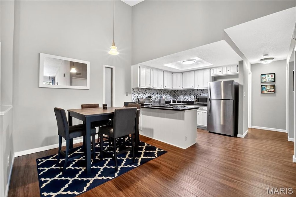 1465 Heritage Landing unit 46 (410), Saint Charles, MO 63303 - photo 1