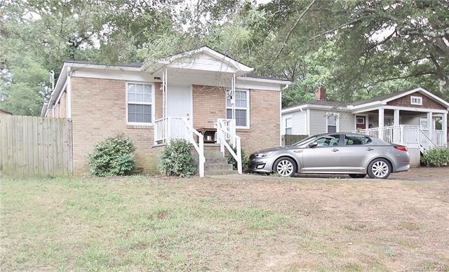 1618 Umstead, elevated lot, 1620 is in back.
