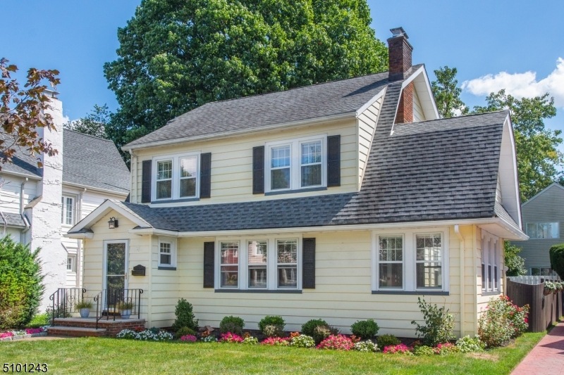 100 Overlook Terrace, Bloomfield, NJ 07003 - photo 1